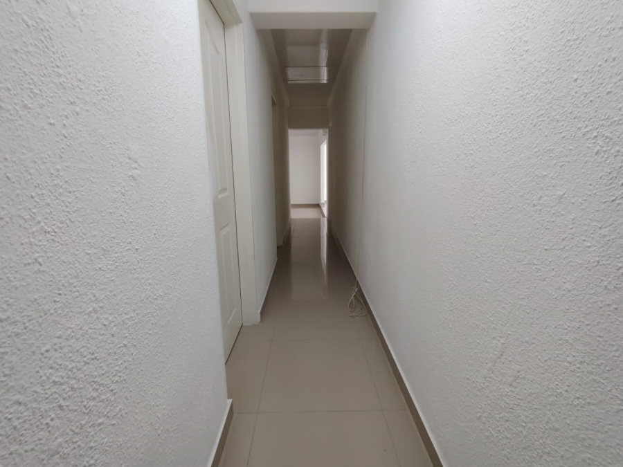 3 Bedroom Property for Sale in Glenlilly Western Cape